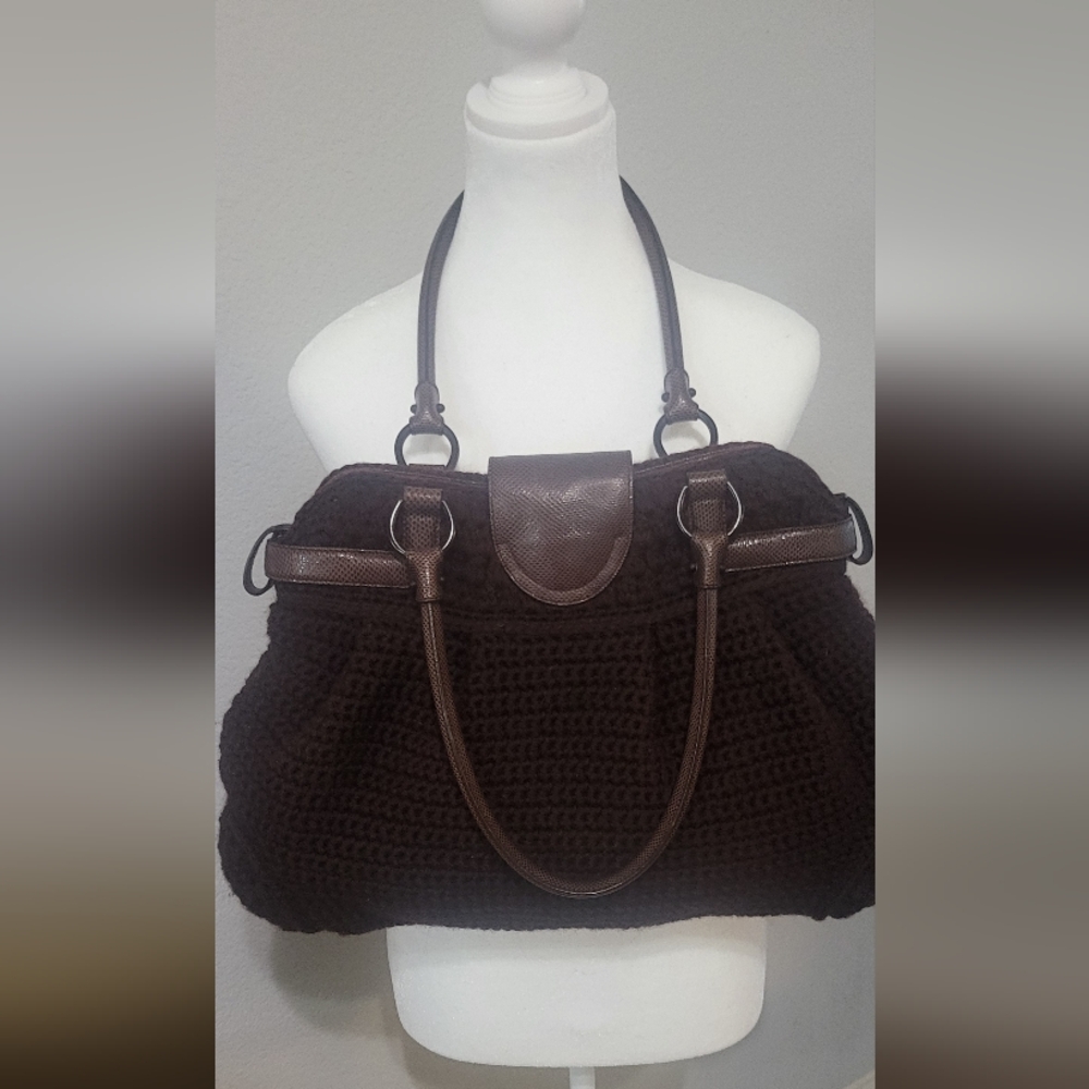 Salvatore Ferragamo crochet handbag - Picture 3 of 9